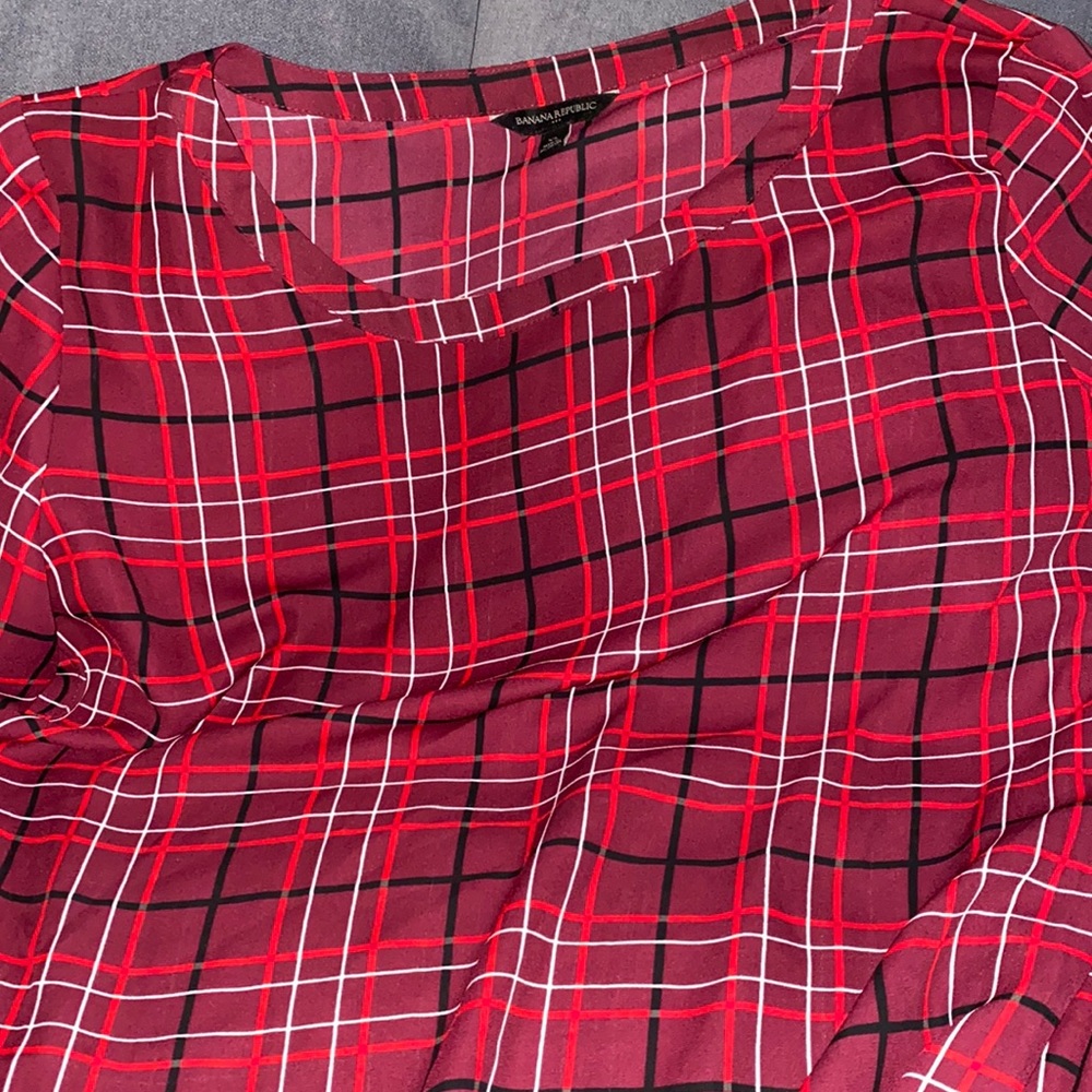 Banana Republic Factory loose and open blouse